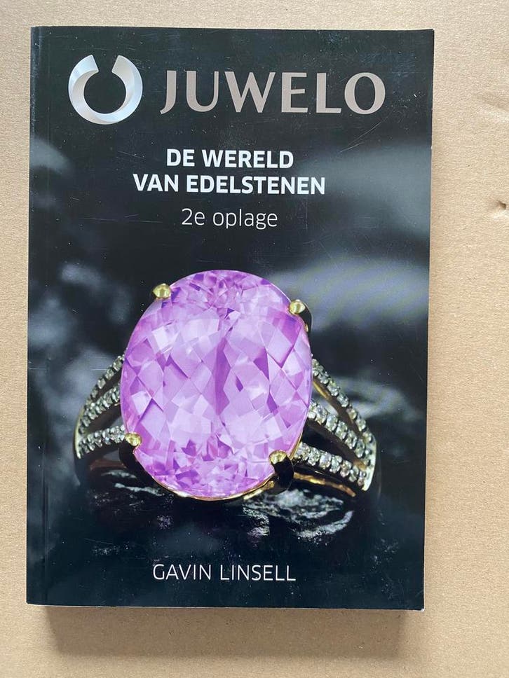 Edelstenen/Sieraden - Informatie - Kleurenfotos - 322 blz., Verzamelen, Mineralen en Fossielen, Ophalen of Verzenden