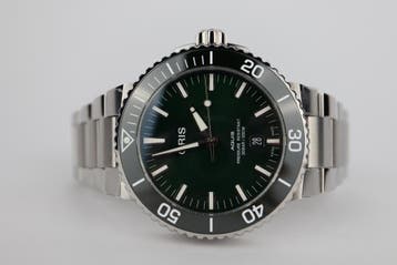 Horloge Oris Aquis Date 12/2025 Full set, nieuw ongedragen, Overige merken, Staal, Staal, Polshorloge