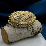 Antiek gouden Victoriaanse broche met robijn en diamanten..., Gebruikt, Overige kleuren, Ophalen of Verzenden, Met edelsteen