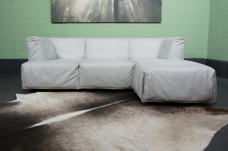 Vintage Cassina Cardigan bank Vico Magistretti leer jaren 70, Huis en Inrichting, Banken | Bankstellen, 200 tot 250 cm, 125 tot 150 cm