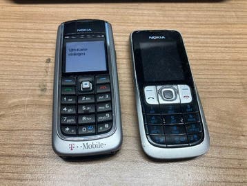 Nokia 6021 / 2630 ,vintage Nokia Phones - Mobiele telefoon, Nieuw