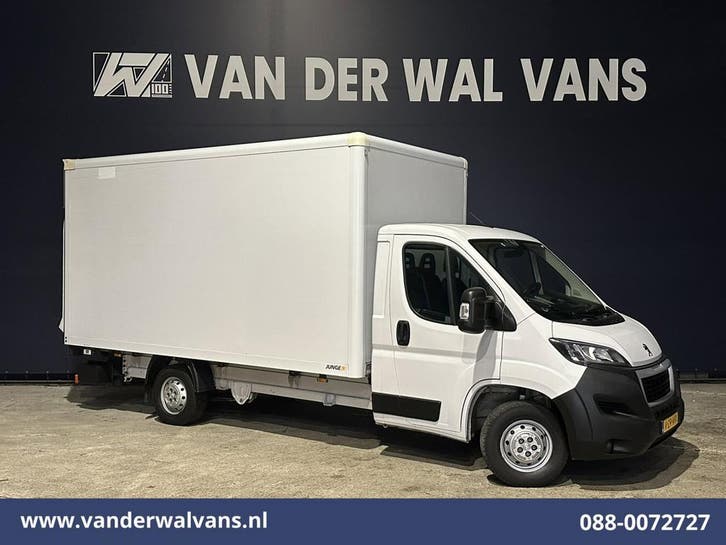 Peugeot Boxer | 2.2 BlueHDi 141pk Bakwagen 435cm Lang, Auto's, Bestelauto's, Dealer onderhouden, Lease, Handgeschakeld, Diesel
