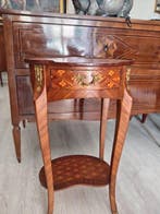Middentafel - Hout, Nieuw