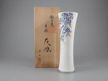 Elegant Japanese Nabeshima Porcelain Flower Vase (Hanaire)