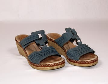 Rieker dames sandalen blauwgrijs met sleehak maat 38, Kleding | Dames, Overige Dameskleding, Verzenden, Gedragen