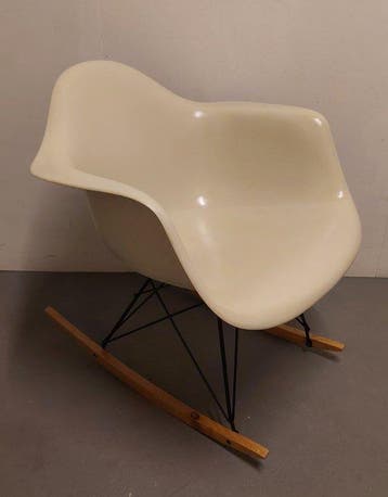 Herman Miller - Charles & Ray Eames - Schommelstoel - RAR -