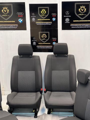 Suzuki Splash bj.2014 bekledingset stoelen compleet zwart, Gebruikt, Suzuki