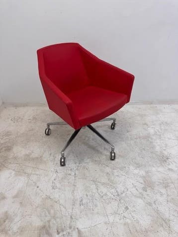 Casala Parker VI 2731/10 design vergader fauteuil rood, Vergader- of Presentatieruimte, Ophalen of Verzenden, Gebruikt, Stoel