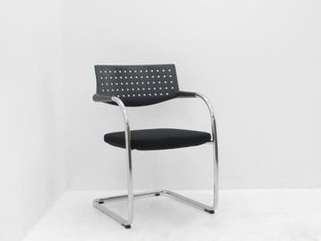 Vergaderstoel Vitra Visavis - zwart - slede chroom -, Werkplek, Ophalen of Verzenden, Gebruikt, Overige typen