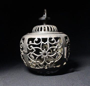 Tsuri-Doro hanglamp met verfijnd Sakura (kersenbloesem)