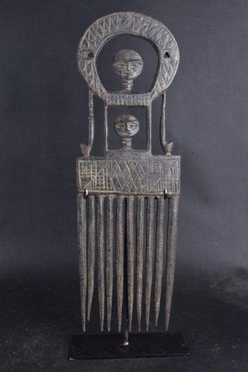 Houten kam op een metalen sokkel - Ashanti - Ghana