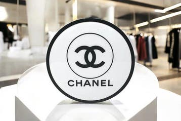 Chanel reclame lamp - Lichtbord - Chanel illuminated