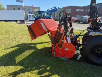 Muratori MT31RH-130 klepelmaaier met hoog lossende opvangbak, Zakelijke goederen, Ophalen, Maaier