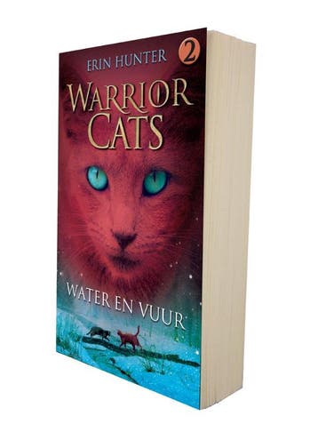 Water en vuur / Warrior Cats / 2 - Erin Hunter 9789054618973, Verzenden, Zo goed als nieuw, Erin Hunter