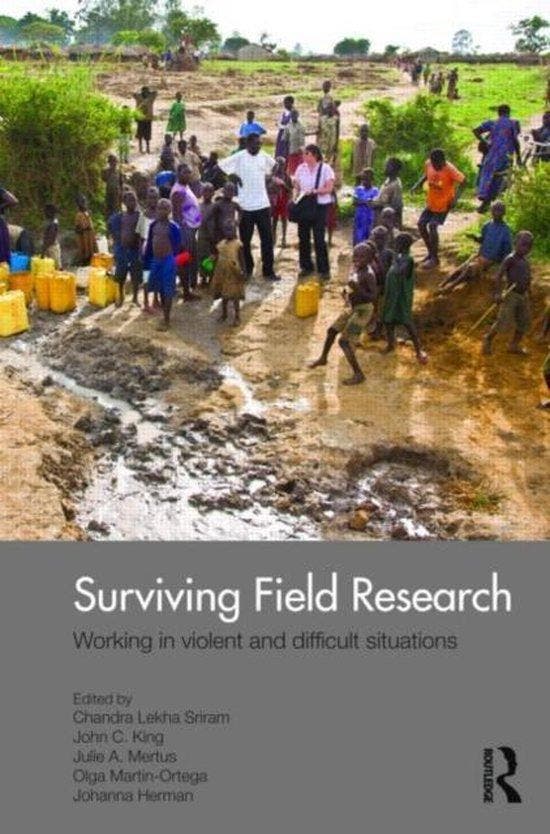 Surviving Field Research 9780415489355 Chandra Sriram, Boeken, Taal | Engels, Gelezen, Verzenden