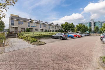 Te huur: Huis Sri Lanka Bastion in Velserbroek, Noord-Holland, Velserbroek