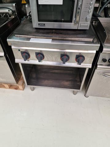 Gloeiplaat fornuis - 800mm - 9 kW 2019 Berto GGM, Ophalen of Verzenden, Gebruikt