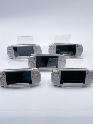 Sony - Sony PSP-2000 Silver Console Lot of 5 Power On, Nieuw