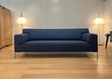 NIEUW Design on Stock Bloq 2.5 Blauw + GARANTIE NP €4500, Huis en Inrichting, Banken | Bankstellen, Design Bank Bankstel Zetel 2.5-Zits Design on Stock