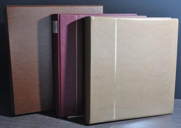 Accessoires België - Doos vol met 3 lege luxe Safe albums, Gestempeld