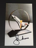 James Bond 007: Moonraker - Sir Roger Moore (+) 007 -, Nieuw