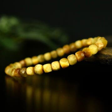 Gouden tijgeroog met katogen-effect - Prachtige kleur- 10.3