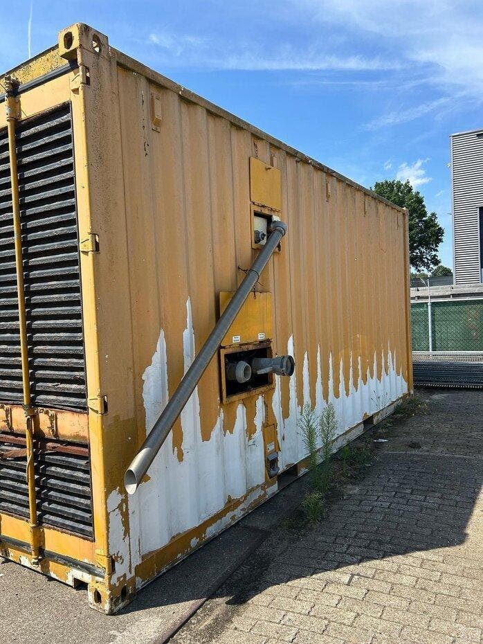 Gebruikte 20ft container met 170KW betonkoelsysteem, Zakelijke goederen, Machines en Bouw | Keten en Containers, Ophalen