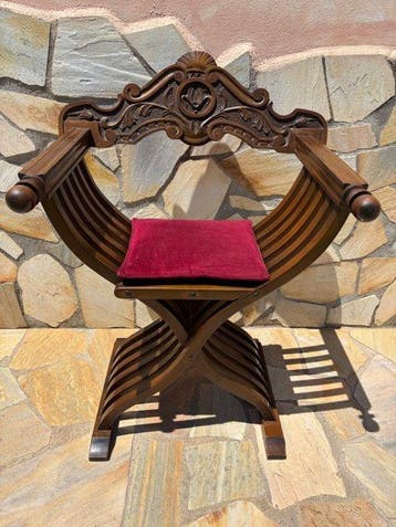 Stoel - hard hout - Savonarola vintage