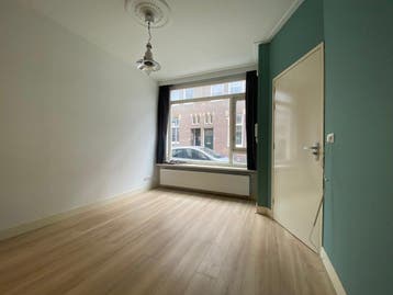 Te huur: Appartement Warmoesstraat in Groningen, Huizen en Kamers, Huizen te huur, Groningen, Groningen, Appartement