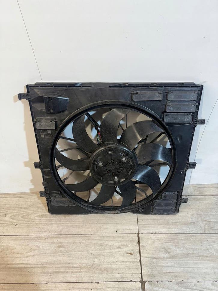 Mercedes-Benz Sprinter W907 W910 elektrische koelventilator, Auto-onderdelen, Overige Auto-onderdelen, Gebruikt, Verzenden