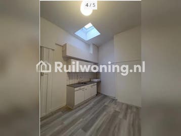 Studio in Zwolle, 20 m², 1 kamer, Huizen en Kamers, Overijssel