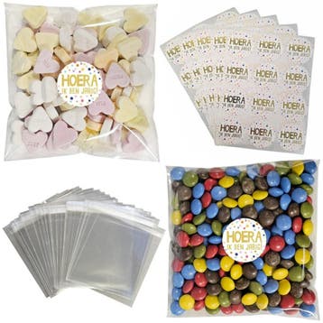 100x Uitdeelzakjes + Sluitstickers Hoera - Zakjes Met, Verzenden, Nieuw