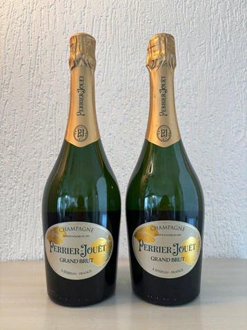 Perrier-Jouët, Grand Brut - Champagne Brut - 2 Flessen (0.75, Verzamelen, Wijnen, Nieuw