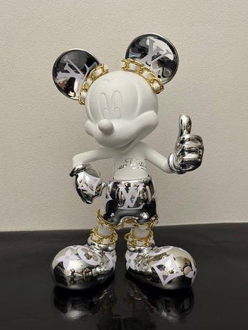 GF Exclusives - Chrome Colored Mickey Mouse Sculpture