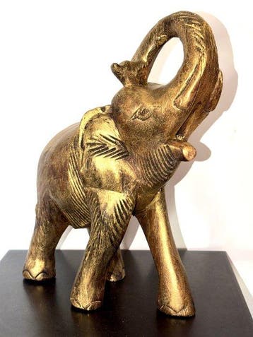 sculptuur, Éléphant d’Indonésie en bois patiné doré - 31 cm