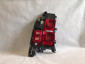 Land Rover Defender II L663 20- linker achterlicht, Auto-onderdelen, Verlichting, Verzenden, Gebruikt