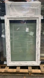 Raamkozijn kunststof kozijnen gebruikt met glas outlet, Doe-het-zelf en Verbouw, Kozijnen en Schuifpuien, Kunststof, Raamkozijn