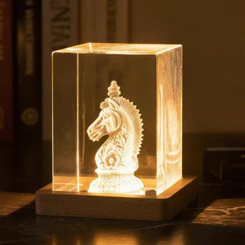 K9 kristal met gravure en LED voetje (5x5x8 cm), Ophalen of Verzenden