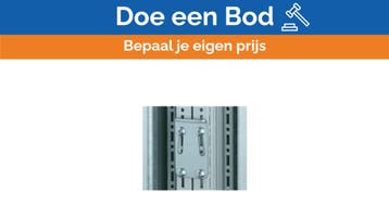 Bieden: Rittal TS 8800.500 Mounting Bracket Set, Ophalen of Verzenden, Nieuw, Kabel of Apparatuur