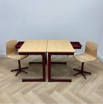 complete schoolset Galvanitas 10 stuks tafels + stoelen, Huis en Inrichting, Stoelen, Ophalen of Verzenden, Gebruikt, Vijf, Zes of meer stoelen