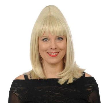 Cilla pruik blond, luxe 50s / 60s, Verzenden, Nieuw