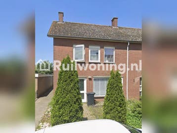 Halderberge: Ruim huis van 108 m² (Oudenbosch)