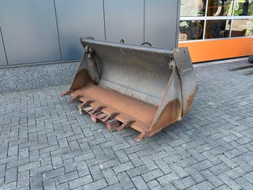 Volvo L30 4-in-1 shovelbak (Aanbouwdelen), Ophalen of Verzenden