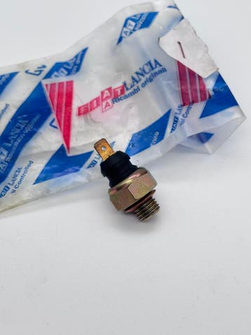 Fiat 124 131 132 125 Dino oliedruk sensor, Auto-onderdelen, Verzenden, Nieuw, Fiat
