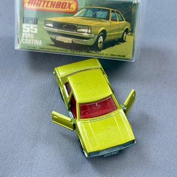 Matchbox 1:64 - Modelauto - Ford Cortina, Nieuw