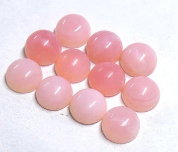 Prachtige partij roze opalen van natuurlijke oorsprong.