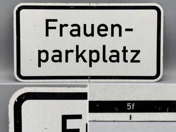 Parkeerplaats bord - Duitstalig parkeerbord
