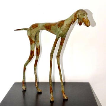 Abdoulaye Derme - sculptuur, Chien, Lévriers stylisé - 28.5