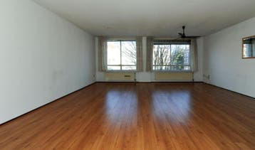 Te Huur 3 Kamer Appartement Noordwal In Den Haag, Huizen en Kamers, Huizen te huur, Direct bij eigenaar,  Den Haag, Appartement
