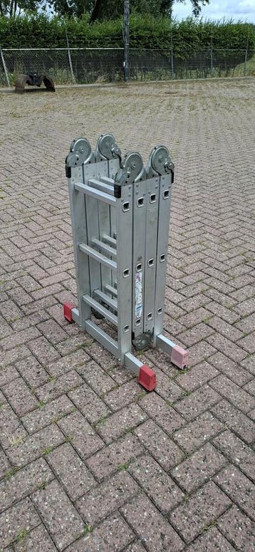 Ladder 4x3, Nieuw